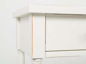 Miniaturka 2 - Kredens w stylu rustykalnym z drewnianymi frontami i półkami