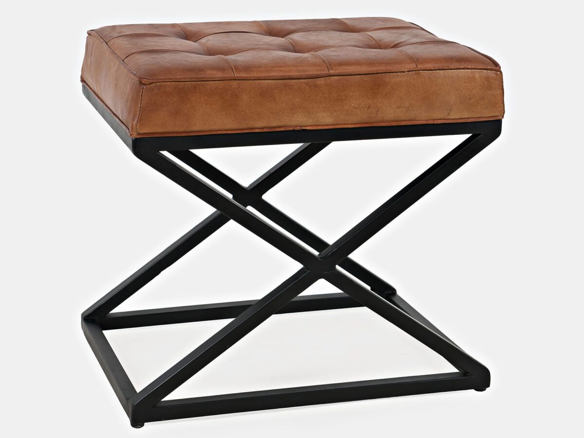 Zbliżenie na pikowane siedzisko w stylu vintage ze skóry naturalnej