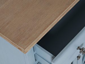 Miniaturka 4 - Komoda z przeszklonymi drzwiczkami w stylu vintage