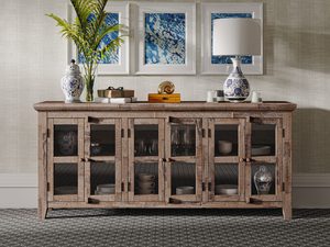 Miniaturka 3 - Stylowa komoda z rzeźbionymi frontami i metalowymi uchwytami