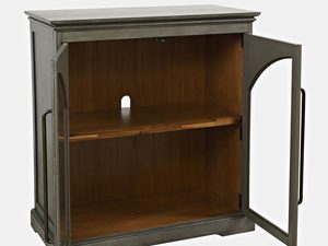 Miniaturka 4 - Witryna z przeszklonymi drzwiami i czarnymi akcentami