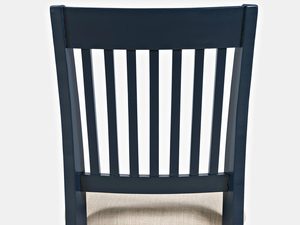 Miniaturka 1 - Klasyczne krzesło w odcieniu granatowym