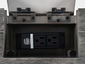 Miniaturka 4 - Gniazdo elektryczne i port USB w drewnianym biurku w stylu klasycznym