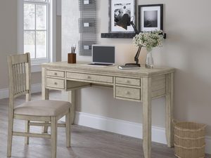 Miniaturka 8 - Jasne drewniane biurko z trzema szufladami w stylu rustykalnym aranżacja wnętrza