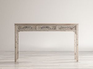 Miniaturka 2 - Drewniana komoda z jodełkowym frontem do salonu