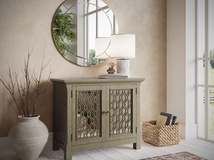 Miniaturka 6 - Klasyczna komoda z ażurowymi panelami do salonu