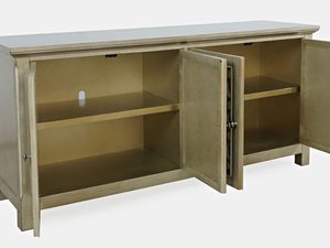 Miniaturka 2 - Klasyczna komoda z rzeźbionymi frontami i delikatnym wykończeniem