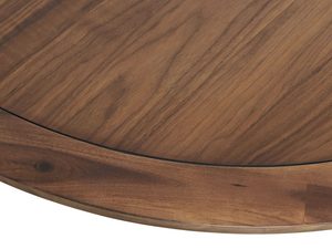 Miniaturka 2 - Zbliżenie na detale okrągłego stołu