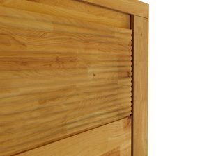 Miniaturka 5 - Zbliżenie na frezowanie małej komody