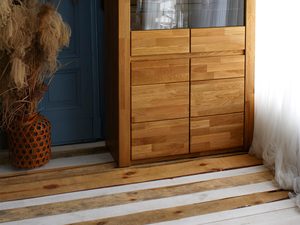 Miniaturka 5 - Witryna z przeszkleniem i szafkami