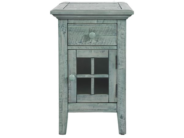 Zielona drewniana szafka nocna z przeszklonym frontem