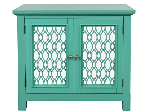 Zielona komoda z ozdobnymi frontami do eleganckiego wnętrza