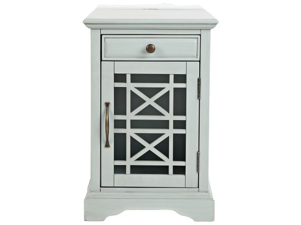 Szafka nocna w stylu klasycznym z drewnianym blatem i ozdobnymi detalami