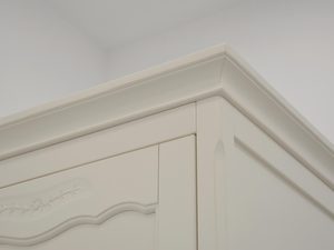 Miniaturka 4 - Korona szafy z frezowaniem w klasycznym stylu prowansalskim