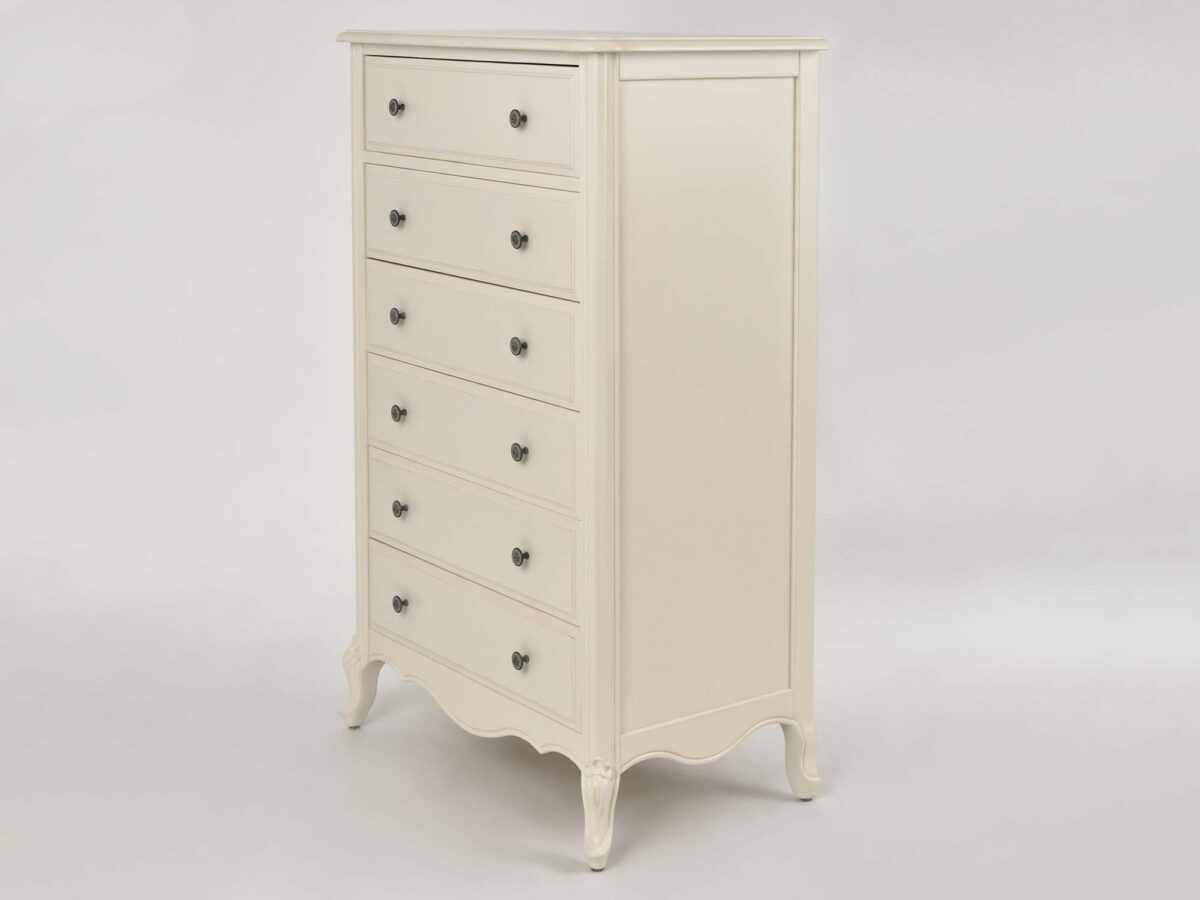 Wysoka komoda w stylu prowansalskim kremowa widok boczny