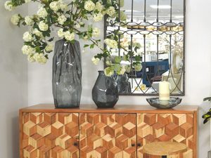 Miniaturka 5 - Drewniana komoda z dekoracyjnymi frontami w stylu vintage kolor beżowy