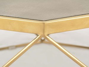 Miniaturka 4 - Stolik kawowy w stylu glamour z geometryczną ramą i cementowym blatem – Luxe