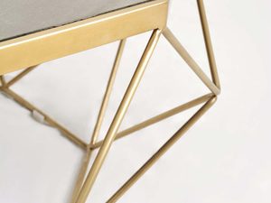 Miniaturka 9 - Stolik kawowy w stylu glamour z geometryczną ramą i cementowym blatem – Luxe