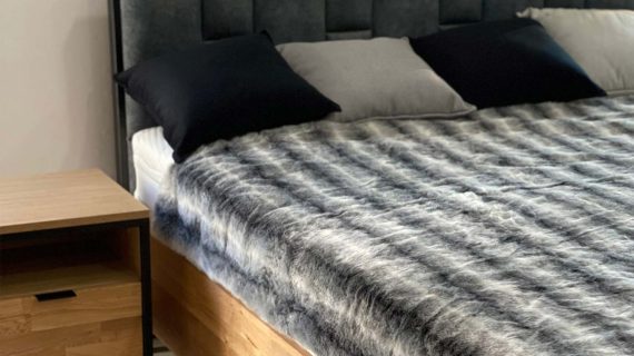 Miniaturka 3 - Stolik Nocny Drewniany z Ciemną Ramą – Kongo