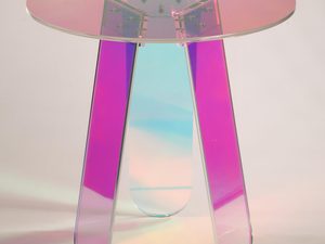 Miniaturka 3 - Okrągły stół z barwionego szkła w pastelowych kolorach do salonu