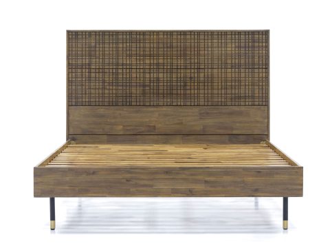 Łóżko retro drewniane z metalowymi nóżkami