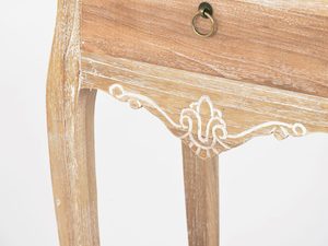 Miniaturka 2 - Komoda drewniana z rzeźbieniem i uchwytem w stylu retro