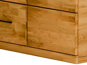 Miniaturka 5 - Zbliżenie na detal drewna i uchwyt w komodzie