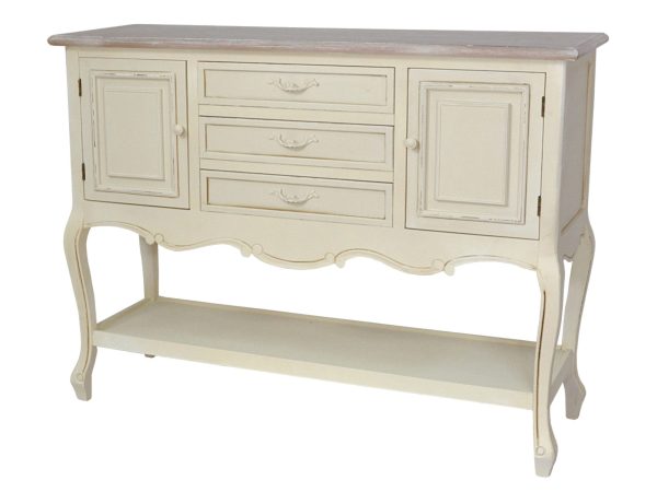 Komoda prowansalska z ozdobnymi uchwytami