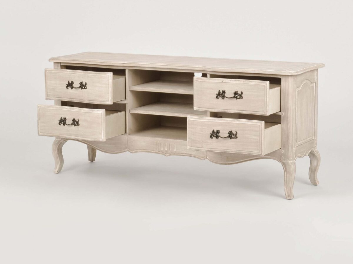 Komoda RTV francuska kremowa z otwartymi półkami perspektywa Komoda RTV francuska kremowa z otwartymi półkami perspektywa