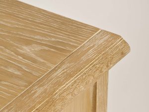 Miniaturka 13 - Szafka Nocna Francuska z Giętymi Nogami i Metalowymi Uchwytem – Venezia Oak