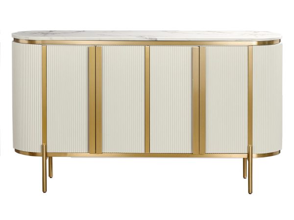 Komoda z ryflowanymi frontami i złotymi akcentami