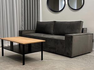 Miniaturka 12 - Nowoczesny stolik kawowy w jasnym wnętrzu z sofą