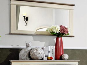 Miniaturka 3 - Detal drewnianych szuflad komody w stylu prowansalskim kolor kremowy