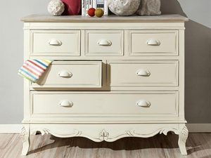 Miniaturka 4 - Drewniana komoda z szufladami i dekoracyjnymi frontami w stylu prowansalskim kolor kremowy