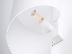 Miniaturka 8 - Zbliżenie na żarówkę LED G9 w kinkiecie białym