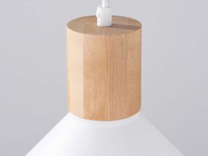 Miniaturka 9 - Detal drewnianego cylindra lampy z naturalnym jasnym usłojeniem drewna