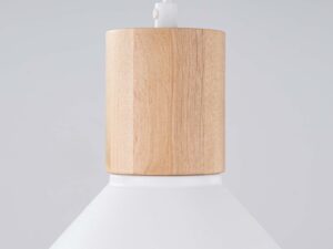 Miniaturka 10 - Naturalny bukowy element lampy wiszącej z widocznymi słojami drewna