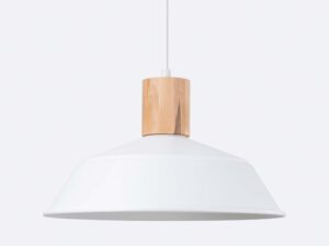 Miniaturka 2 - Biała lampa wisząca z drewnianym elementem zbliżenie klosza