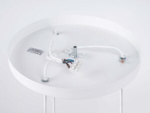 Miniaturka 7 - Wnętrze okrągłej podsufitki lampy wiszącej czteropunktowej z okablowaniem