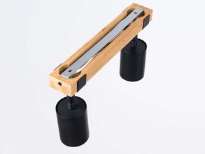 Miniaturka 3 - Detal konstrukcji listwy sufitowej z metalowym wspornikiem montażowym