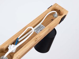Miniaturka 4 - Wewnętrzne okablowanie lampy sufitowej w drewnianej belce dębowej