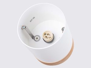 Miniaturka 6 - Ceramiczne gniazdo GU10 wewnątrz białego klosza lampy sufitowej