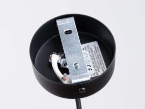 Miniaturka 10 - Wnętrze podsufitki lampy wiszącej z uchwytem i okablowaniem