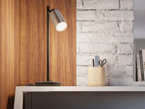 Miniaturka 12 - Biurko białe z szarą szafką i nowoczesną lampką biurkową