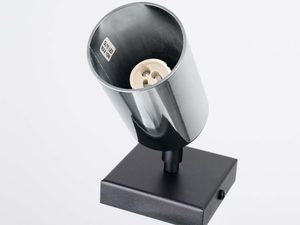 Miniaturka 6 - Wnętrze chromowego reflektora z ceramicznym gniazdem GU10