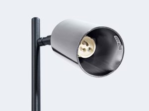 Miniaturka 3 - Detal klosza chromowanego lampy z oprawką ceramiczną GU10