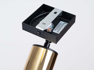 Miniaturka 7 - Detal montażowy kinkieta z mosiężnym kloszem i czarną podstawą