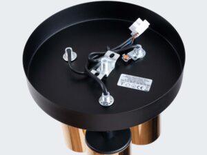 Miniaturka 7 - Detal złotego reflektora plafonu z gniazdem GU10 i etykietą zbliżenie