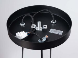 Miniaturka 9 - Wnętrze podsufitki lampy wiszącej potrójnej czarnej z kostką elektryczną