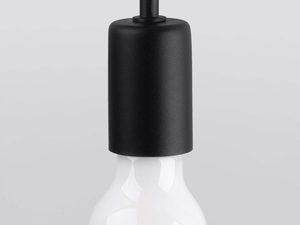 Miniaturka 3 - Detal czarnej oprawki kinkietu z matowym wykończeniem